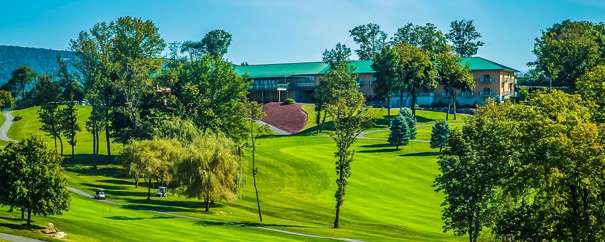 Woodstone Country Club