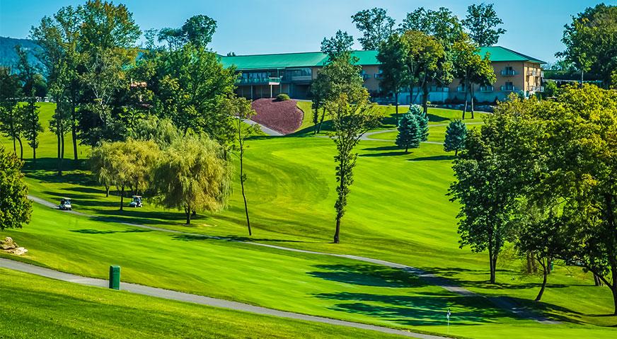 Woodstone Country Club